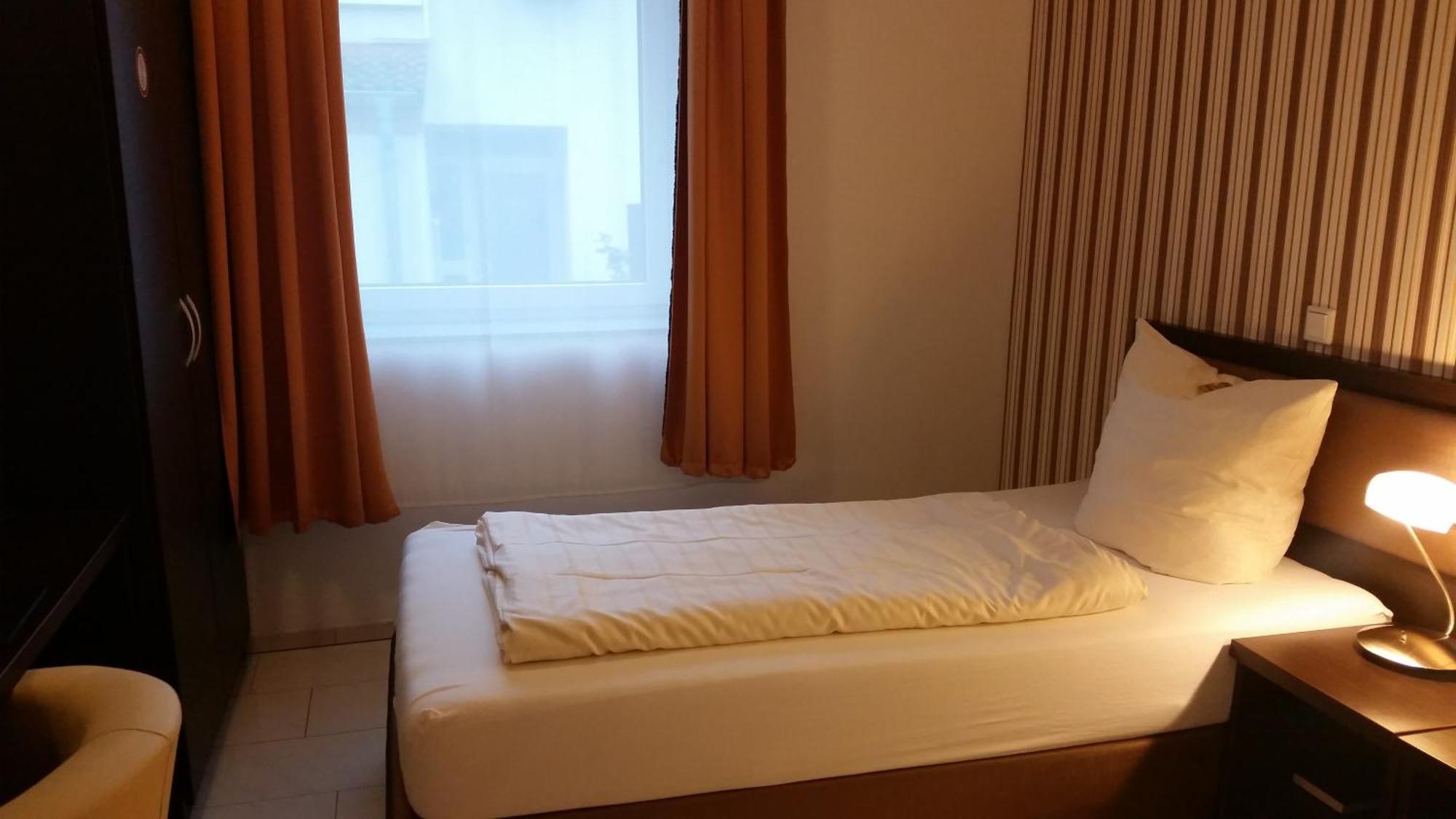 Cityhotel Ahlen Garni Стая снимка